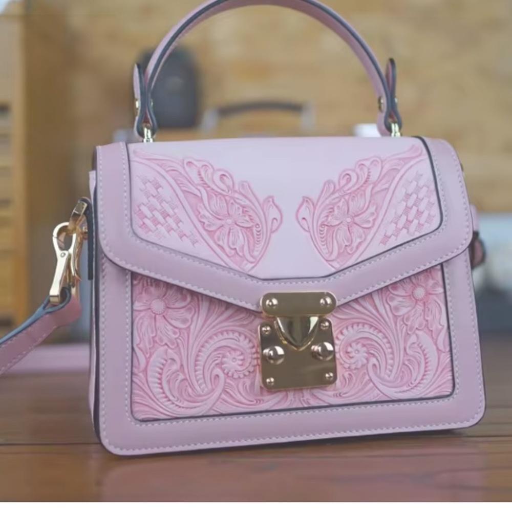 100% Genuine Leather Handbag - Picture 1 of 4